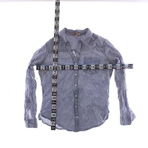 Forever 21 Button Down Shirt WOmen Sz S Stripe
